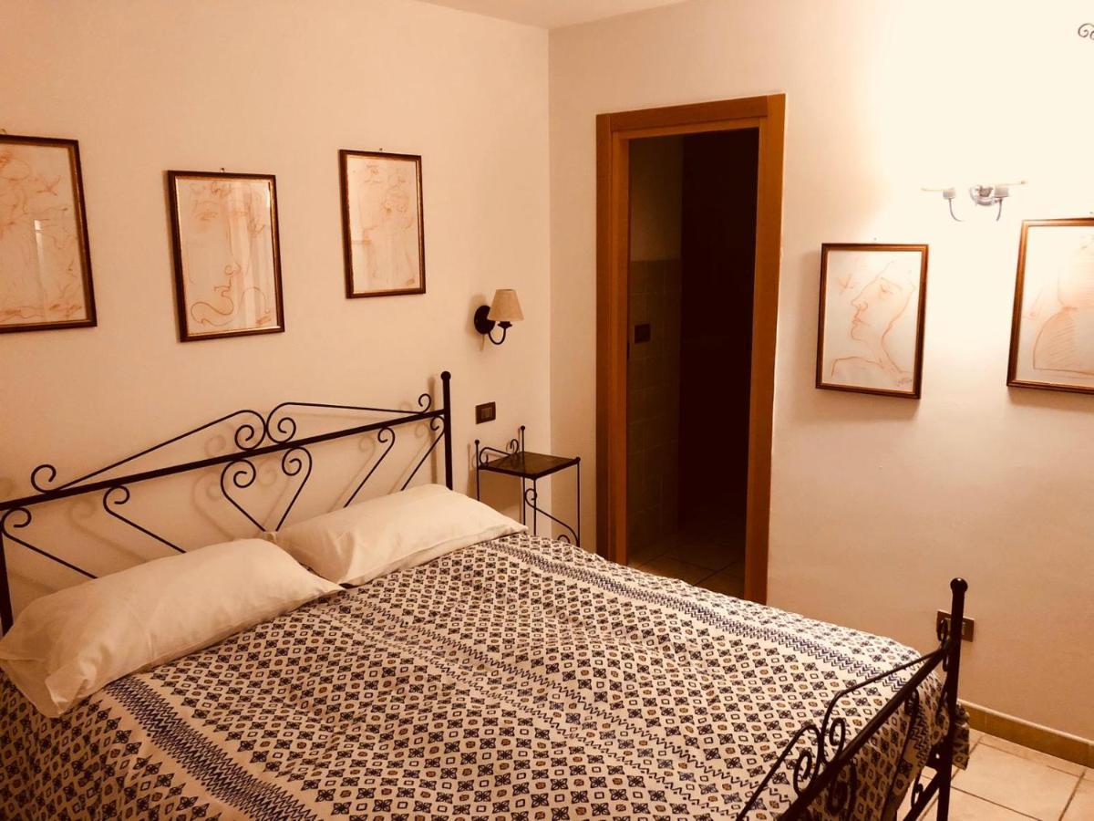 Le Antiche Porte Peschici Buitenkant foto