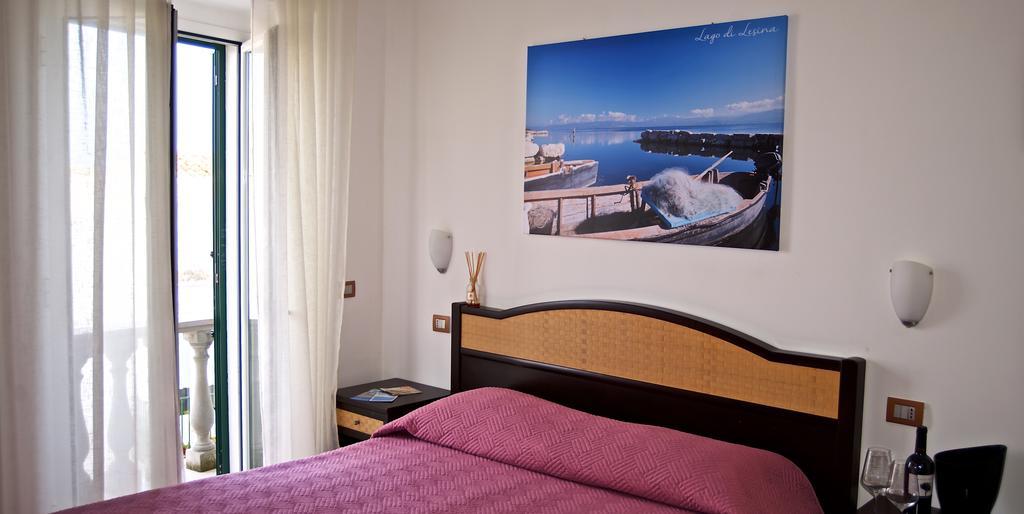 Le Antiche Porte Peschici Buitenkant foto
