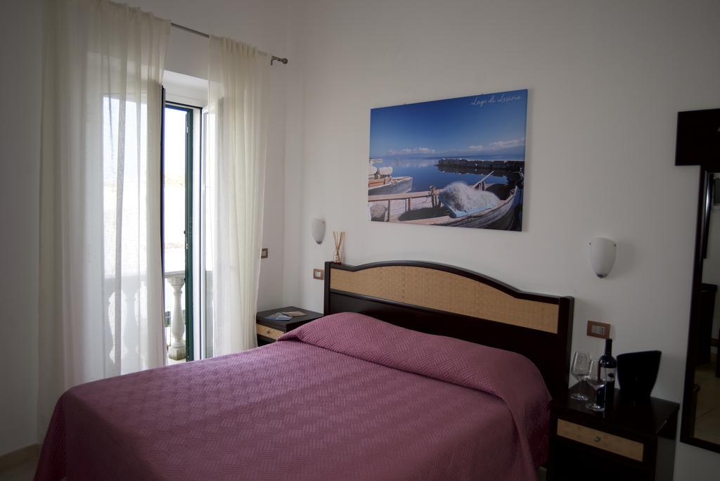 Le Antiche Porte Peschici Buitenkant foto
