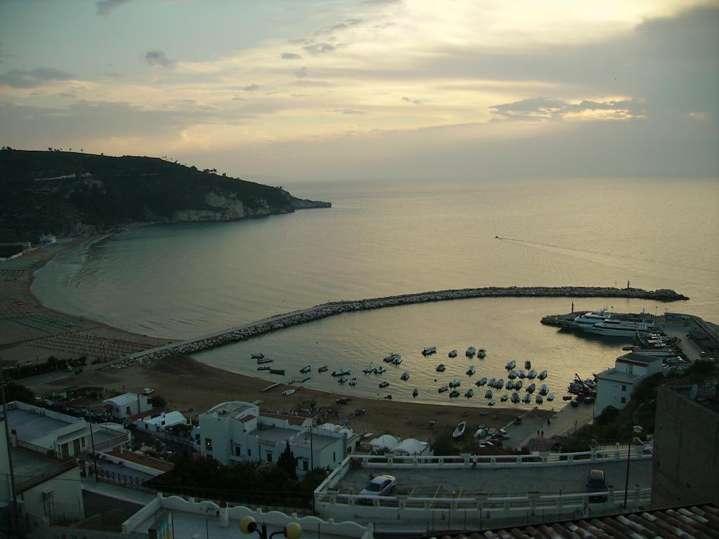 Le Antiche Porte Peschici Buitenkant foto