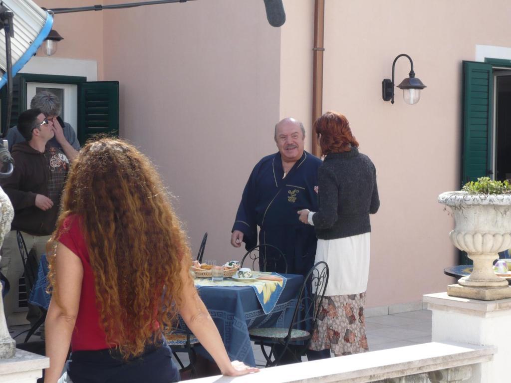 Le Antiche Porte Peschici Buitenkant foto
